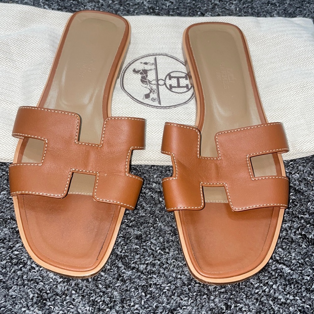 ❌SOLD!!❌ Brown leather Hermes Oran sandals